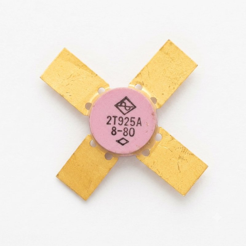 2T925A (2Т925А) Vintage Soviet VHF/UHF RF Power Transistor – Gold-Plated Pink Ceramic Stripline Package